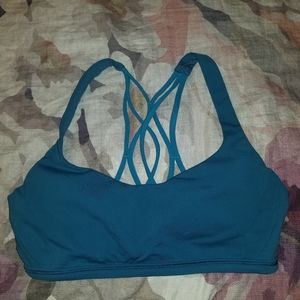 Lululemon sports bra